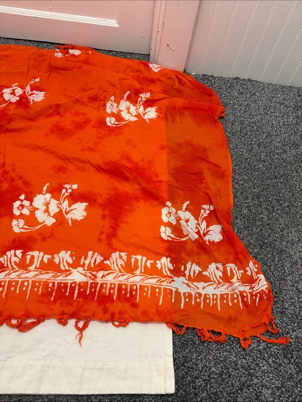 Hawaiian Print Scarf